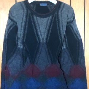 Vintage wool blend men’s sweater size L
